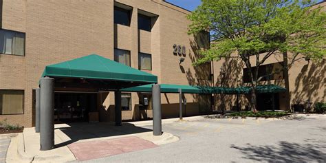 loyola oakbrook primary care|Loyola Medicine Oakbrook Terrace .